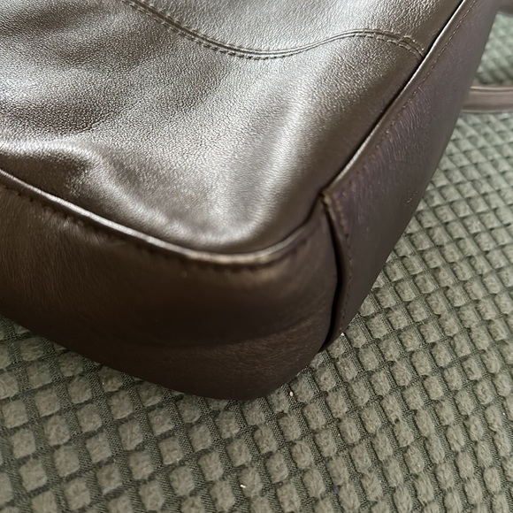 Etienne Aigner Leather Shoulder Bag - Picture 7 of 7